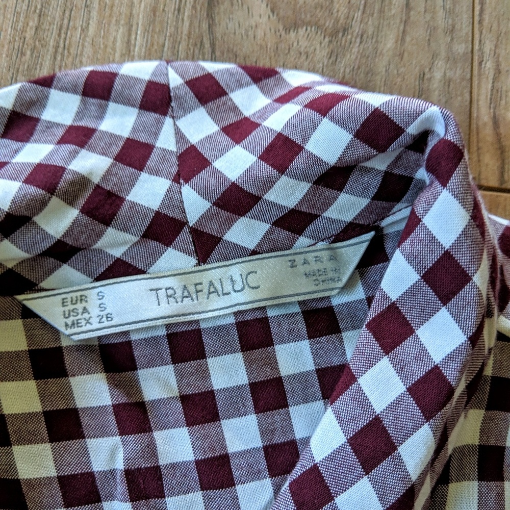 Trafaluc Zara long sleeved. Size small